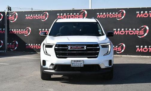 2025 GMC Acadia Elevation