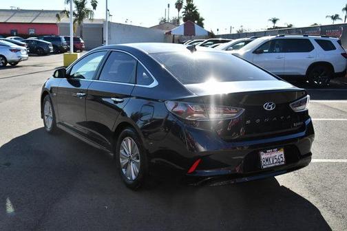2019 Hyundai SONATA Hybrid SE