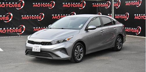 2023 Kia Forte LXS