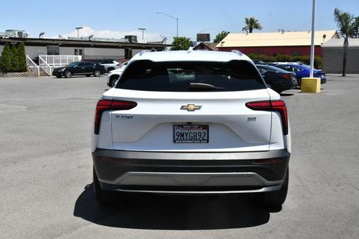 Summit White 2024 Chevrolet Blazer EV eAWD LT