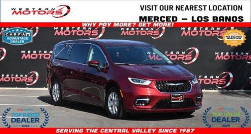 2023 Chrysler Pacifica Touring-L