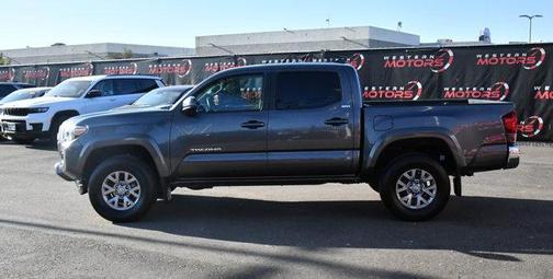 2018 Toyota Tacoma SR5