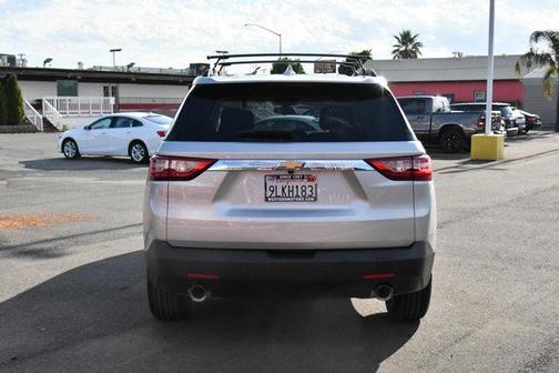 2020 Chevrolet Traverse LT Cloth