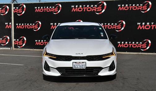 2022 Kia K5 GT-Line