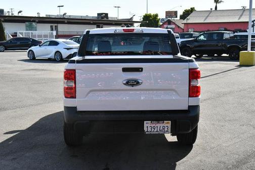 2022 Ford Maverick XL