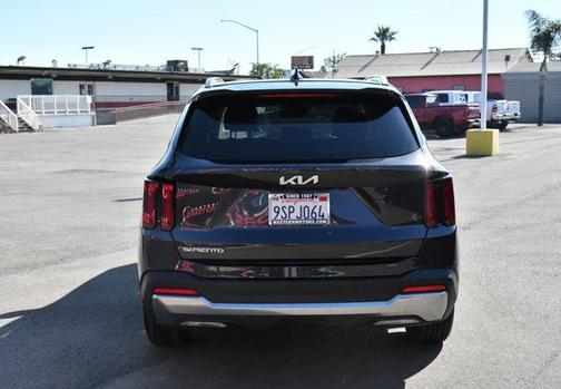 2025 Kia Sorento S