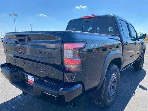 2025 Nissan Frontier PRO-X