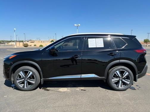 Black 2023 Nissan Rogue Platinum