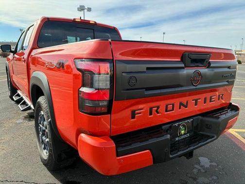 2025 Nissan Frontier PRO-4X