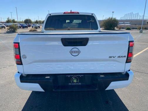 2024 Nissan Frontier SV