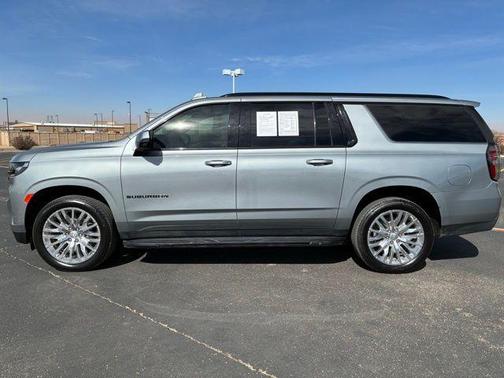 2024 Chevrolet Suburban RST