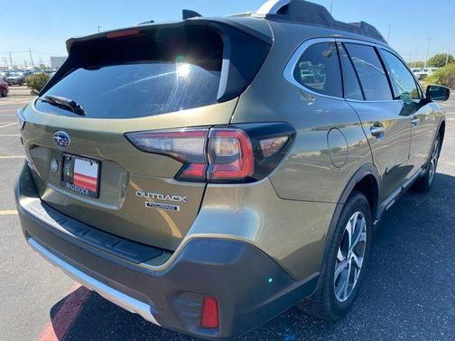 2020 Subaru Outback Touring
