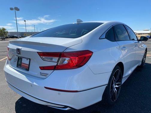 2021 Honda Accord Hybrid Touring