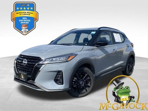 2023 Nissan Kicks SR