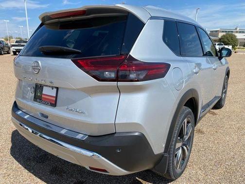 2022 Nissan Rogue Platinum