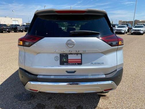 2022 Nissan Rogue Platinum