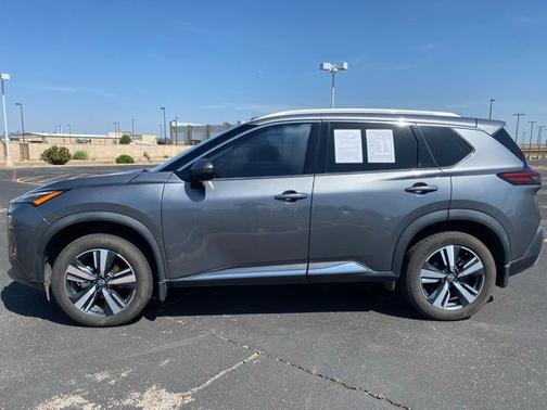 2021 Nissan Rogue SL