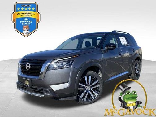 2024 Nissan Pathfinder Platinum