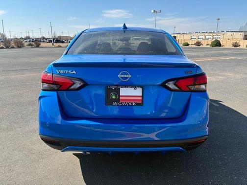 2023 Nissan Versa 1.6 SR