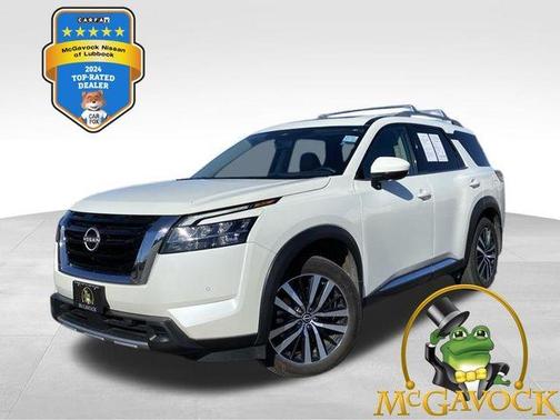 2024 Nissan Pathfinder Platinum
