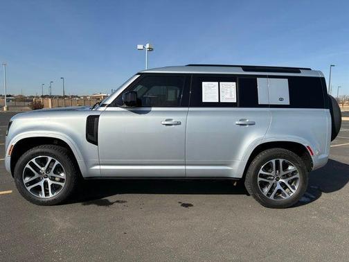 2022 Land Rover Defender 110 XS Edition