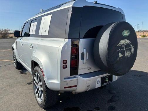 2022 Land Rover Defender 110 XS Edition