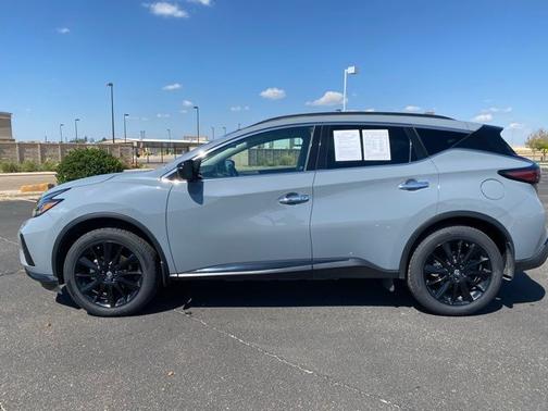 2022 Nissan Murano SV