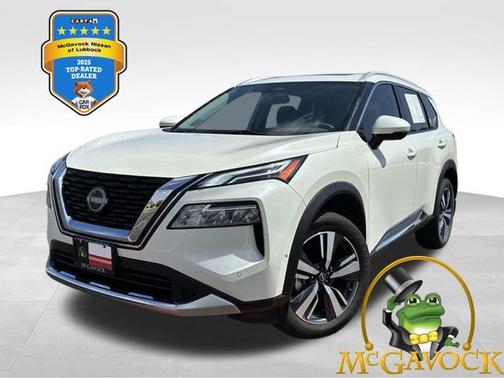 White 2023 Nissan Rogue Platinum