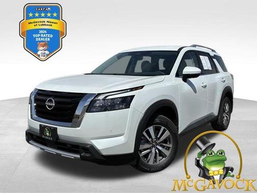 Everest White P 2025 Nissan Pathfinder SL