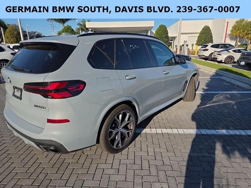 2026 BMW X5 M60i
