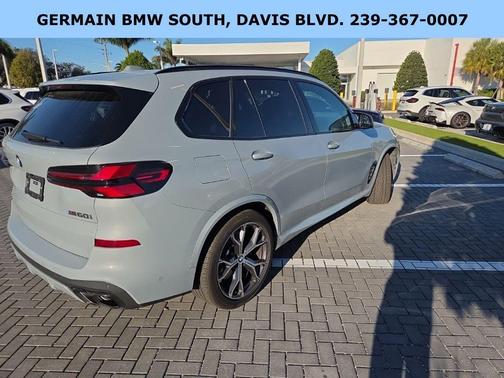 2026 BMW X5 M60i