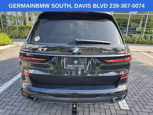 Black Sapphire Metallic 2025 BMW X7 xDrive40i
