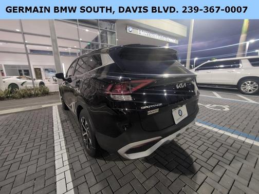 2025 Kia Sportage EX