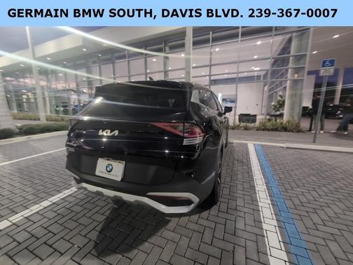 2025 Kia Sportage EX