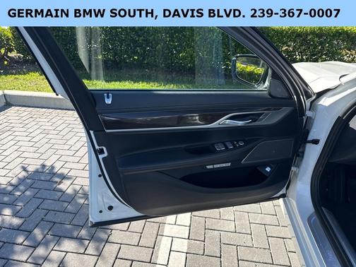 2018 BMW 740 i xDrive