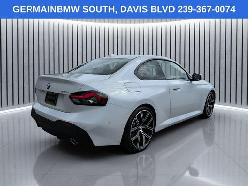 Mineral White Metallic 2024 BMW 230 i