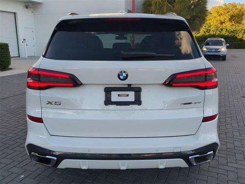 2023 BMW X5 sDrive40i