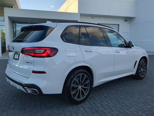 2023 BMW X5 sDrive40i