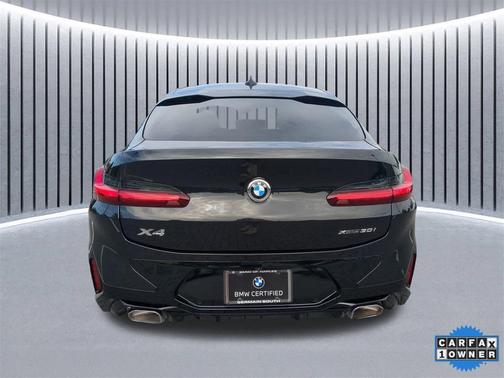 2023 BMW X4 xDrive30i