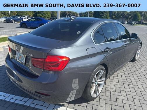 2017 BMW 330 i
