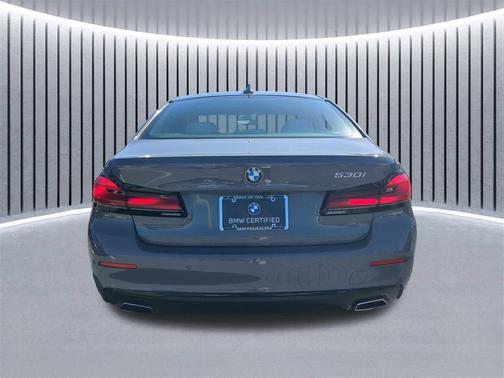2021 BMW 530 i
