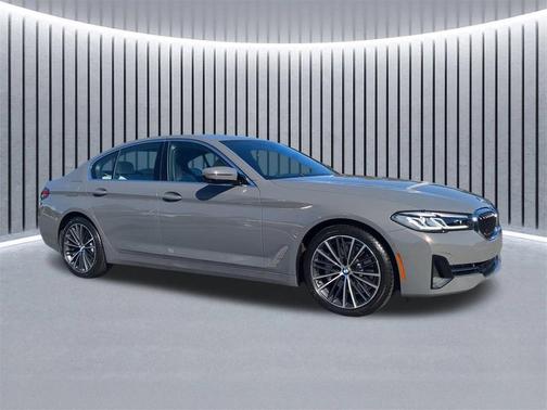 2021 BMW 530 i