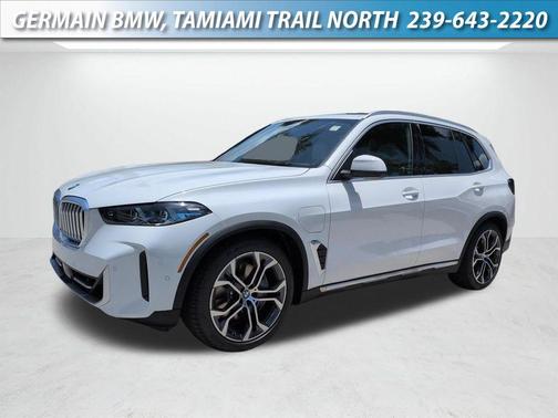 Alpine White 2026 BMW X5 PHEV xDrive50e