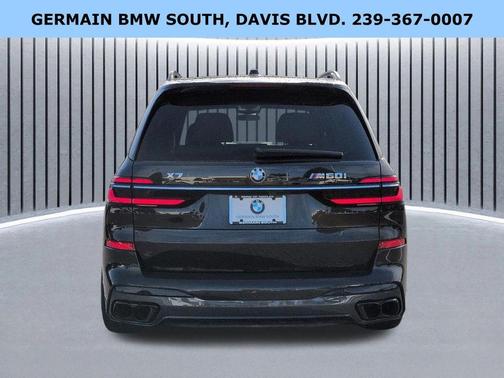 Black Sapphire Metallic 2023 BMW X7 M60i