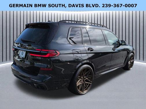 Black Sapphire Metallic 2023 BMW X7 M60i