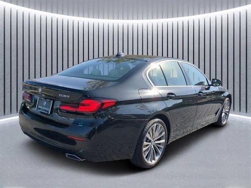 2023 BMW 530 i