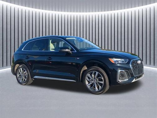 2022 Audi Q5 45 S line quattro Premium