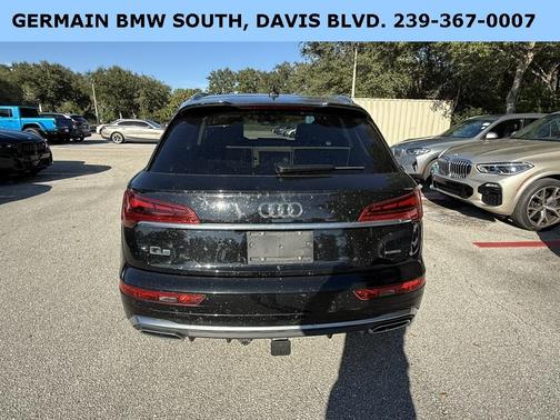2022 Audi Q5 45 S line quattro Premium