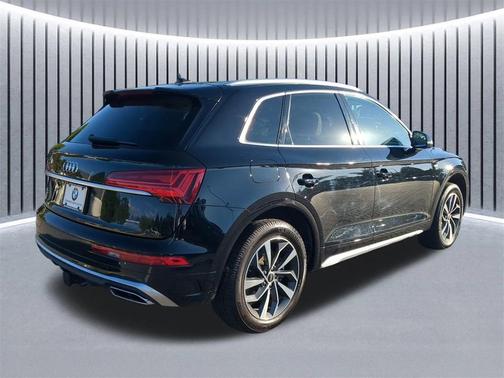 2022 Audi Q5 45 S line quattro Premium