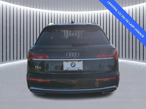 2022 Audi Q5 45 S line quattro Premium